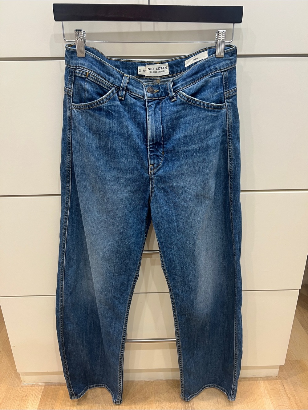Nili Lotan Blue Denim Jeans - Picture 7 of 16